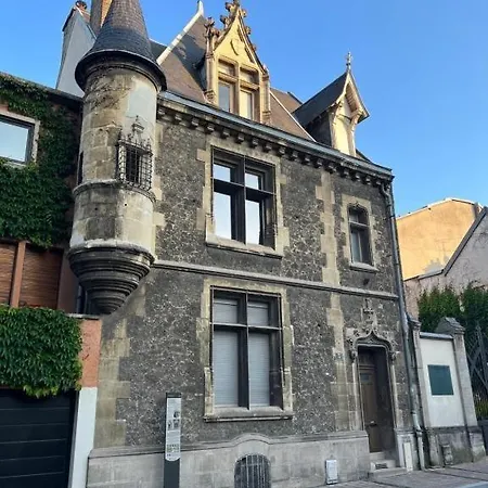 Apartment Steam - Baignoire Balneo Et Clim Reims